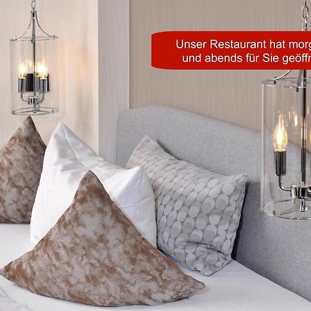 Lobinger Hotel Weisses Ross Langenau Kültér fotó